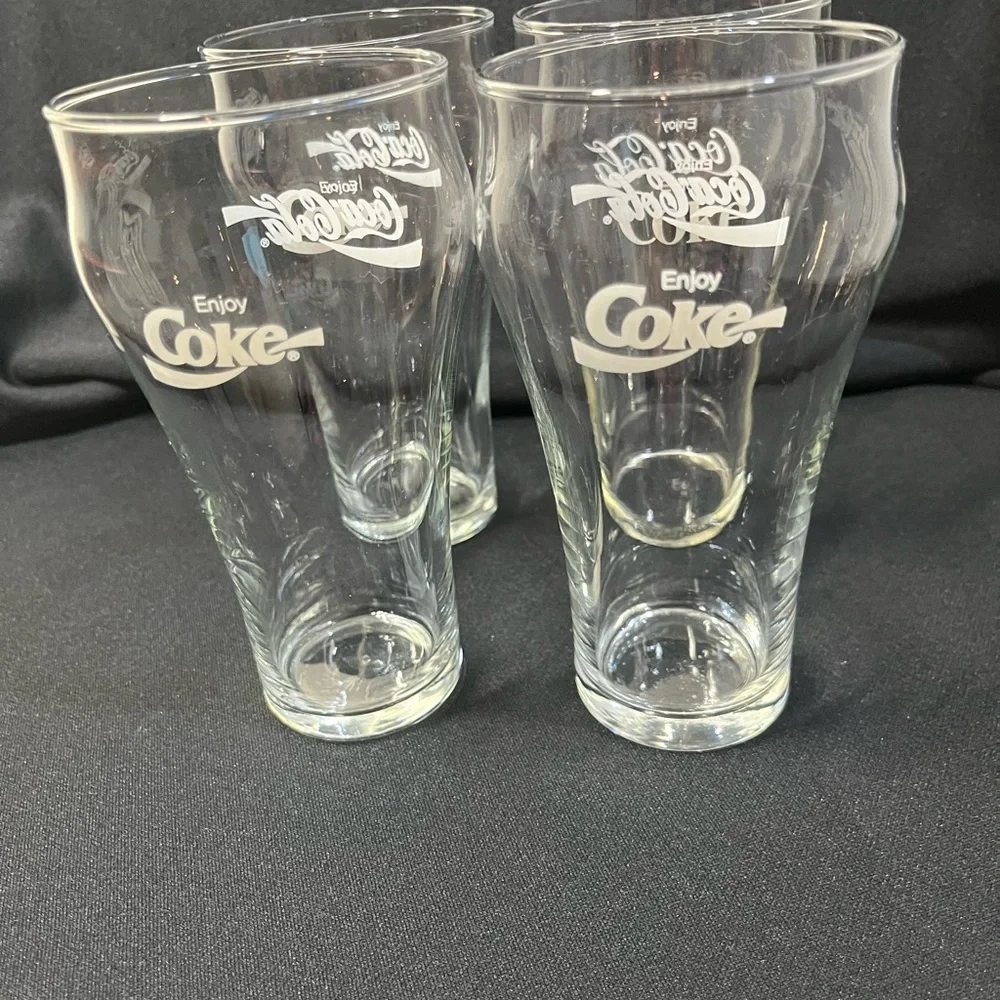 Coca Cola savor drinks